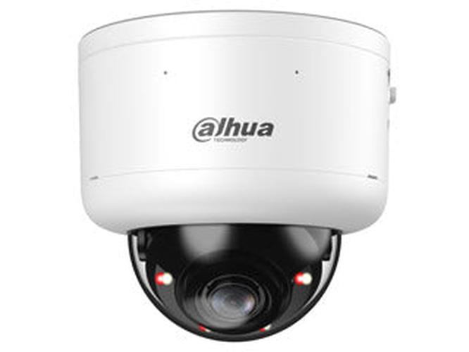 Witte Dahua 8MP 4K WizMind TiOC PRO dome camera met robuuste behuizing en zwarte lenskap.