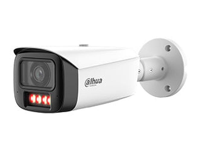 Witte Dahua 8MP WizMind bullet camera met 2.8mm lens, Smart Dual Light en actieve afschrikking op een ronde muurbeugel.