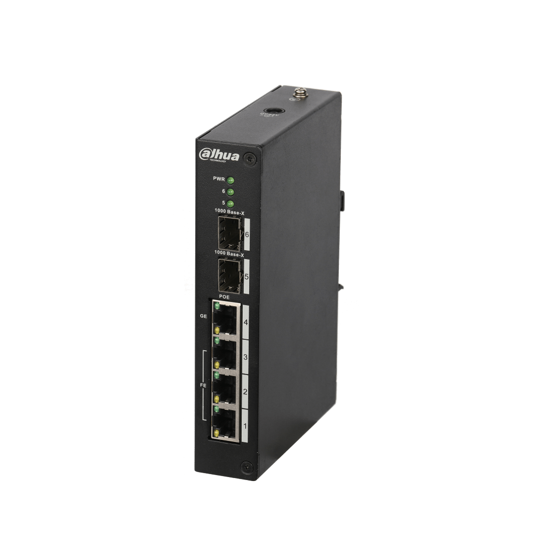 Zwarte Dahua PFS3206-4P-120 industriële PoE-switch met vier RJ45-poorten en twee SFP-glasvezelpoorten.
