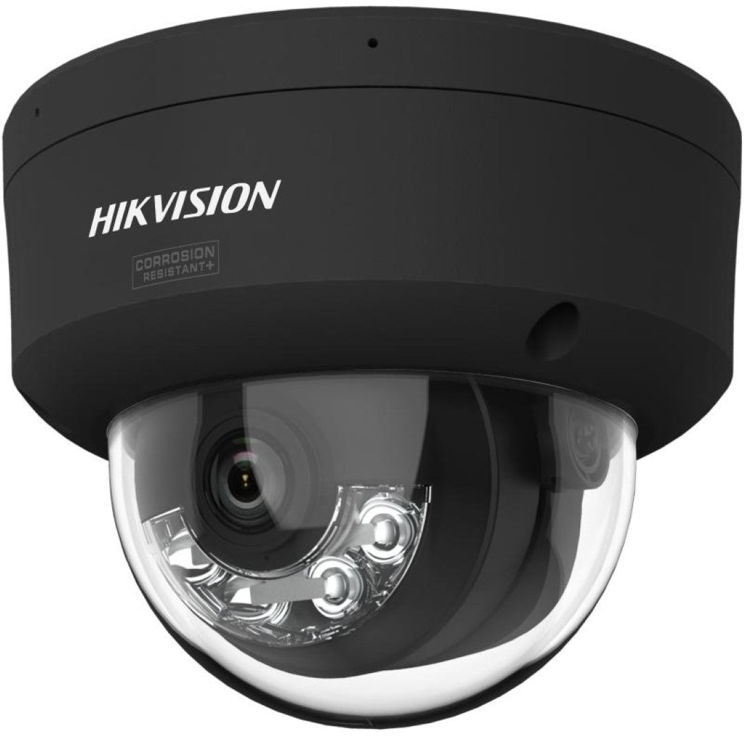 Zwarte Hikvision ColorVu G3 dome IP-camera met 4MP lens en corrosiebestendige behuizing voor buiten.