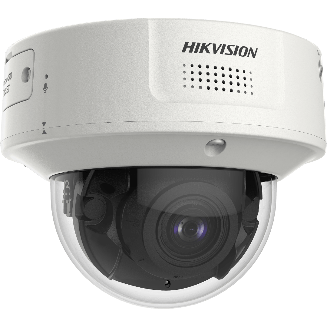 Witte Hikvision DeepinView dome IP-camera met varifocale lens en robuuste behuizing voor buitenbewaking.