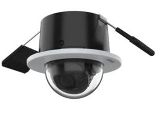 Axis M3098-H 8MP inbouw mini dome camera met witte rand en zwarte behuizing voor plafondmontage.