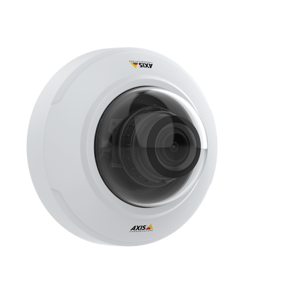 Witte Axis M4215-LV compacte dome-beveiligingscamera met transparante koepel en varifocale lens.