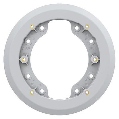 Ronde, lichtgrijze Axis TP1601 adapterplaat met montagegaten en 'UP'-markeringen voor Axis P14/M42 camera-installaties.