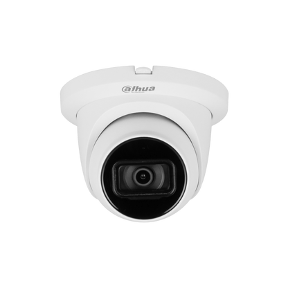 Witte Dahua WizMind S-serie dome-beveiligingscamera met 2.8 mm lens en strak, weerbestendig design.