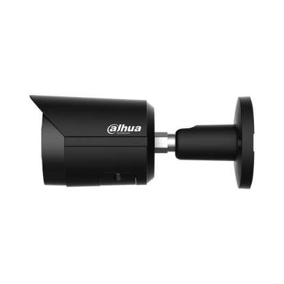 Zwarte Dahua IPC-HFW2541S-S bullet beveiligingscamera met 2.8 mm lens en verstelbare muurbeugel.