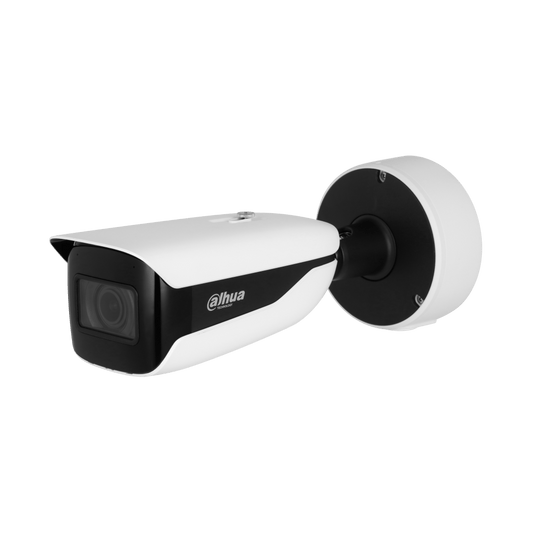 Witte Dahua WizMind bullet-beveiligingscamera met zwarte lensbehuizing en verstelbare muurbeugel voor buiten.