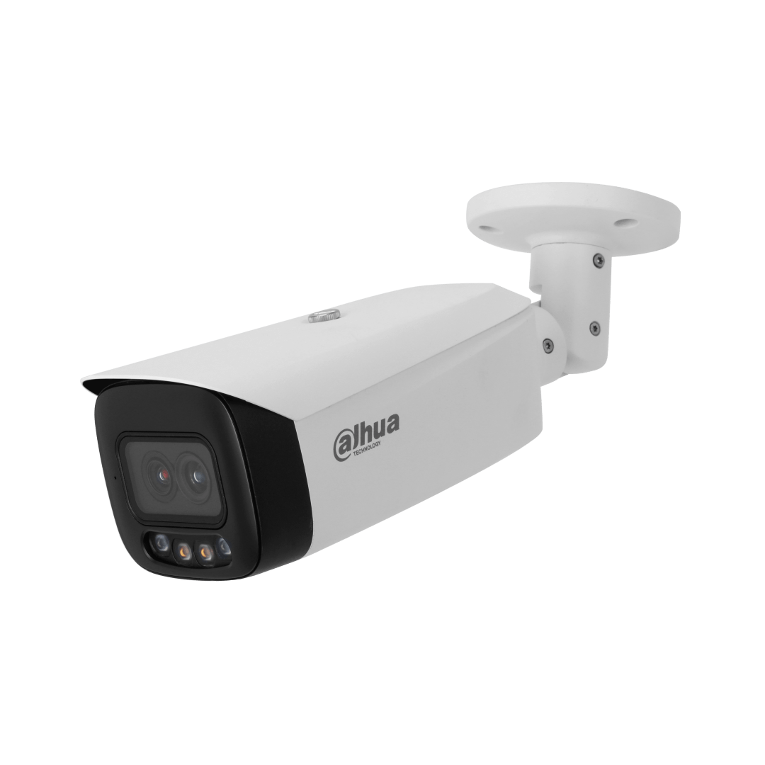 Witte Dahua WizMind bullet-beveiligingscamera met dubbele lens, IR-verlichting en verstelbare muurbeugel.