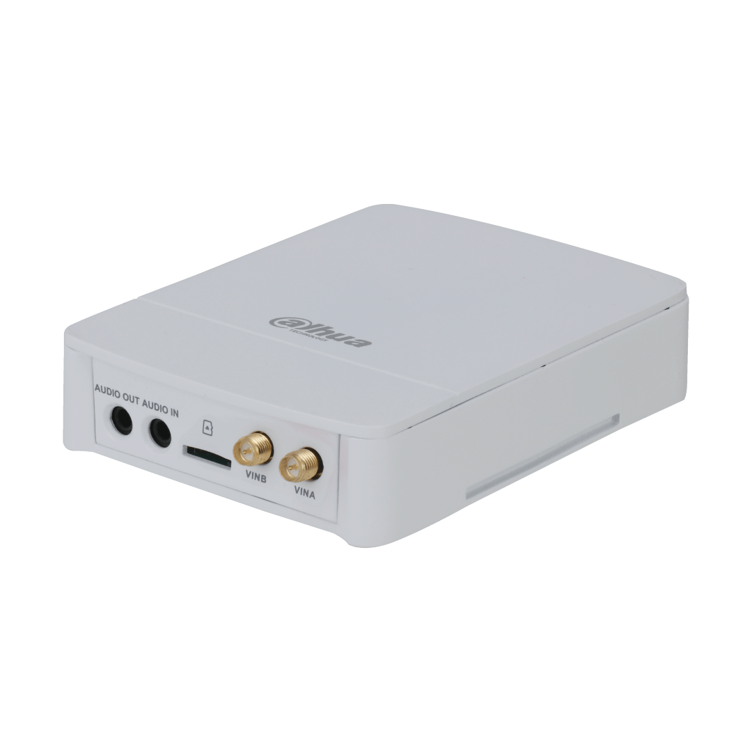 Witte Dahua IPC-HUM8241-E2 pinhole camera module met audio-aansluitingen, SD-kaartsleuf en twee lenspoorten.