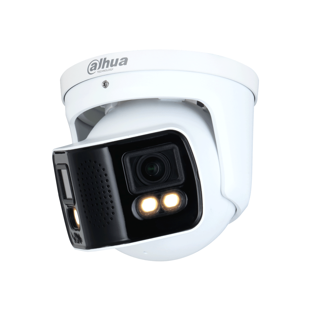 Witte Dahua 180° panoramische WizMind beveiligingscamera met warm licht en zwarte lensmodule op een witte achtergrond.