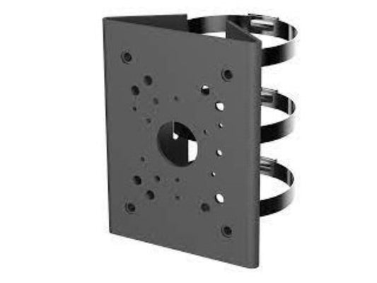 Zwarte Dahua PFA150-B SECC paalmontagebeugel met metalen bevestigingsbanden voor camera's.