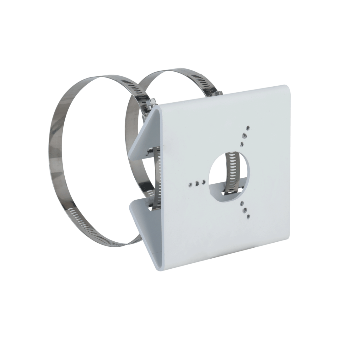 Witte aluminium Dahua PFA157 paalmontagebeugel met metalen bevestigingsbanden voor beveiligingscamera's.