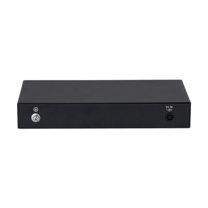 Zwarte metalen achterkant van Dahua PoE-switch met aardingspunt en DC-ingang.