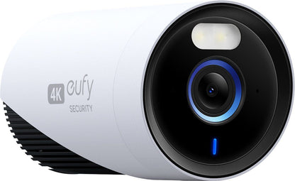 Witte Eufy E330 4K beveiligingscamera met zwarte lens, blauwe accenten en ingebouwde LED-verlichting.