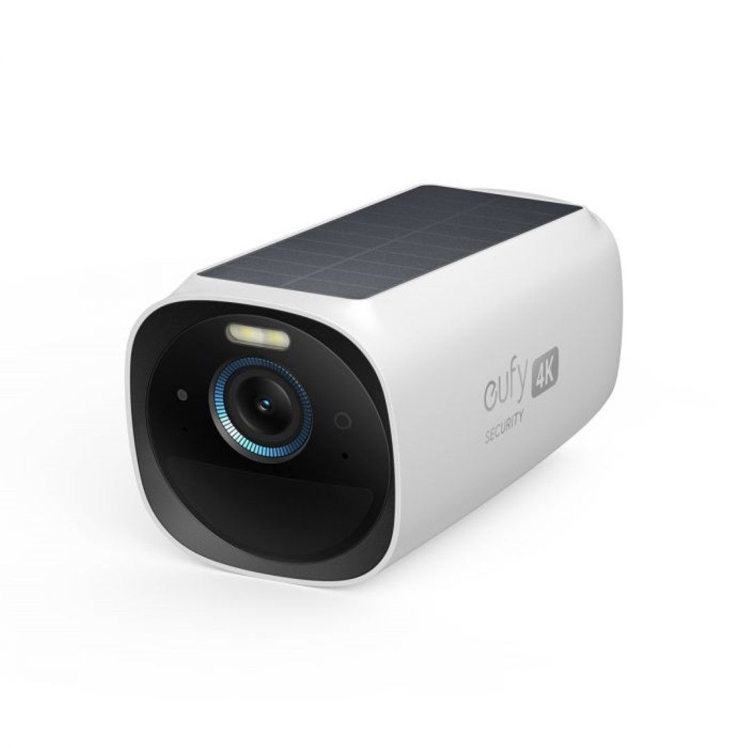 Witte EufyCam 3 4K draadloze beveiligingscamera met geïntegreerd zonnepaneel en zwarte lensmodule.