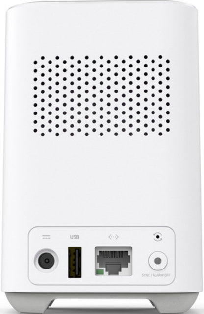 Witte Eufy HomeBase met ventilatiegaten, USB-poort, ethernet-aansluiting en sync-knop aan de achterzijde.