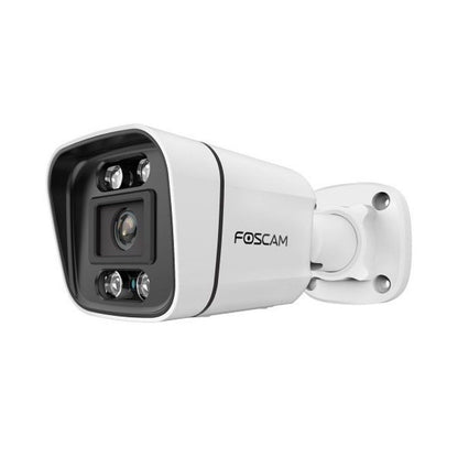 Witte Foscam V5EP 5MP PoE bullet beveiligingscamera met spotlight en infrarood nachtzicht voor buiten.