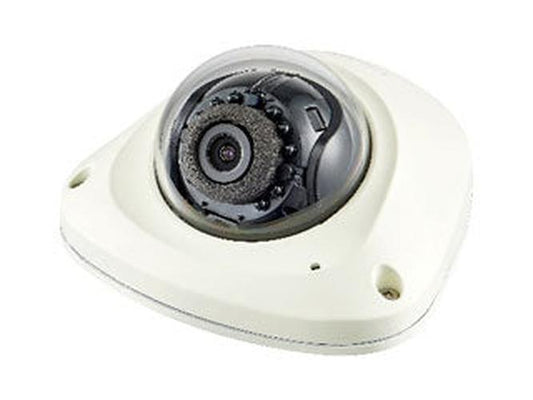 Witte Hanwha QNV-6023R outdoor dome beveiligingscamera met transparante koepel en 3,6mm lens voor buitenmontage.