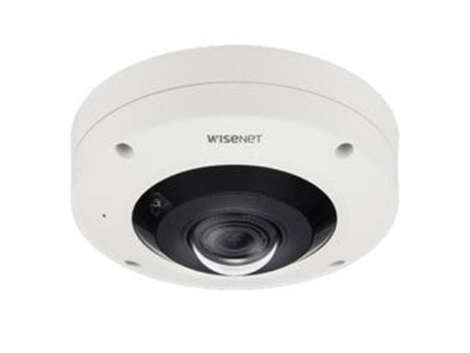 Witte Hanwha Wisenet 12MP outdoor fisheye beveiligingscamera met 360-graden lens en compact rond design.