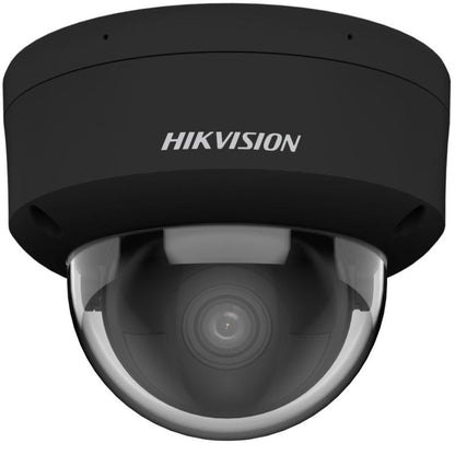 Zwarte Hikvision 8MP AcuSense dome IP-camera met transparante koepel en 2.8mm lens voor buitenbewaking.