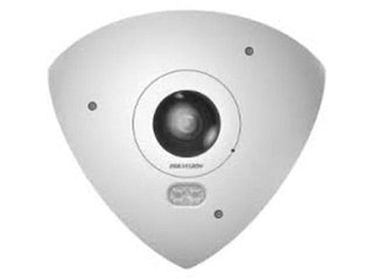 Witte Hikvision 6MP panoramische fisheye wandcamera met centrale lens en IR-verlichting in een driehoekige behuizing.