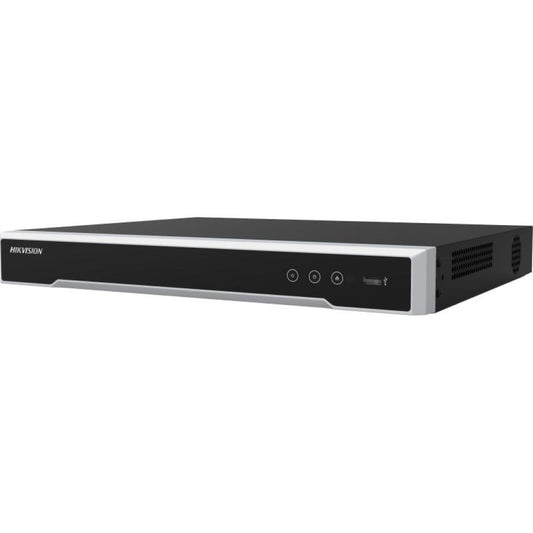 Zwarte Hikvision 8-kanaals Ultra NVR met zilverkleurige voorzijde, statuslampjes en USB-poort.