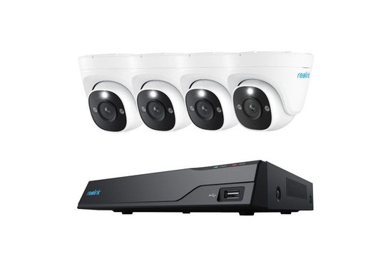 Reolink 12MP PoE beveiligingsset met vier witte domecamera's en een zwarte 8-kanaals NVR recorder met 2TB opslag.
