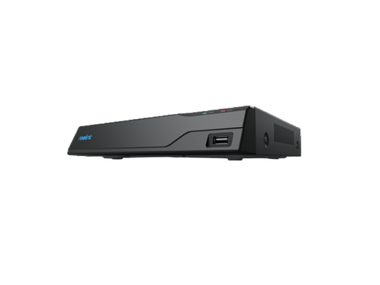 Zwarte Reolink NVS8 8-kanaals PoE NVR recorder met USB-poort aan de voorzijde en statusindicatielampjes.