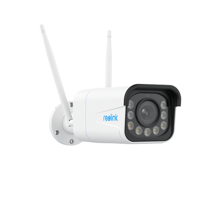 Witte Reolink W430 8MP WiFi bulletcamera met dubbele antenne, 5x optische zoom en ingebouwde spotlight.