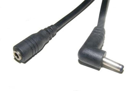 Zwarte 3 meter Foscam 5V verlengkabel met een rechte vrouwelijke connector en een haakse mannelijke plug.